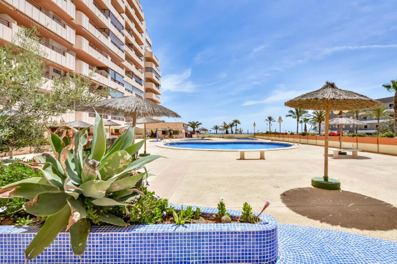 Apartamentos Zafiro Atico Калпе Екстериор снимка